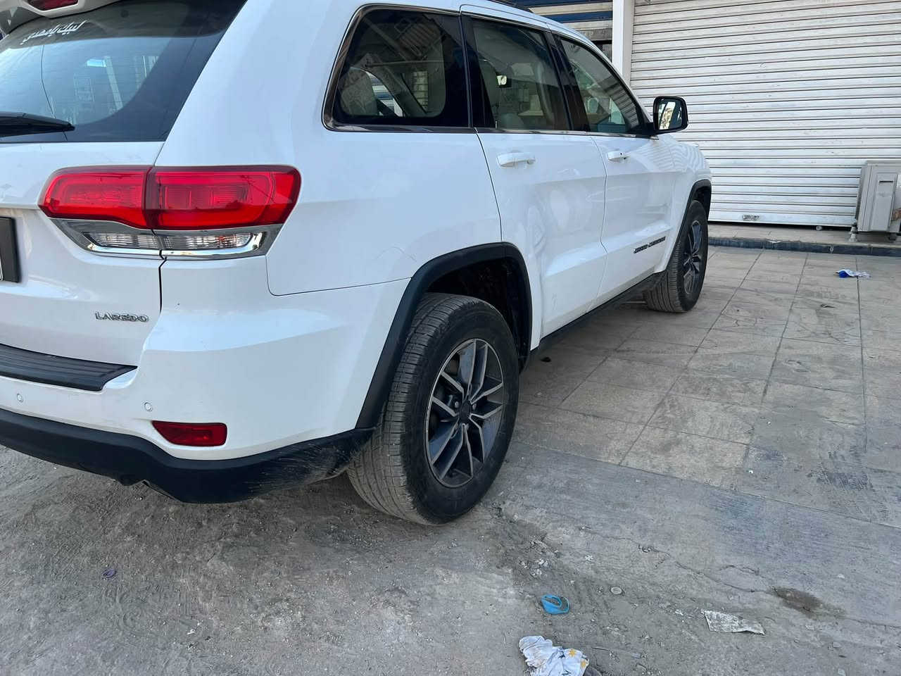 السلام عليكم
Jeep Grand Cherokee Laredo 2019 خليجي 3.6 V6 4×4

 المواصفات

لكاميرا الخلفية

فتحة سقف

بصمة

مرايا جانبية كهربائية

حساس المطر

شاشة

مراقبة النقطة العمياء

نظام المفتاح الذكي

نظام بدء التشغيل

8 وسائد هوائية

مصابيح زينون أمامية

مصابيح أمامية LED

مانع الانزلاق

نظام دفع 4×4

رادار

أوتو بارك

تحذير مغادرة المسار

خطوات جانبية

تحكم التكييف التلقائي

حساسات ضغط الإطارات

نظام تنبيه السائق

بيه ضربه باب السائق راجع بارد ومصبوغ ع كد الضربة 

السيارة ماشية 42252 Km

السعر 260 وبيه مجال 

مكان السيارة بغداد البياع 

***********
