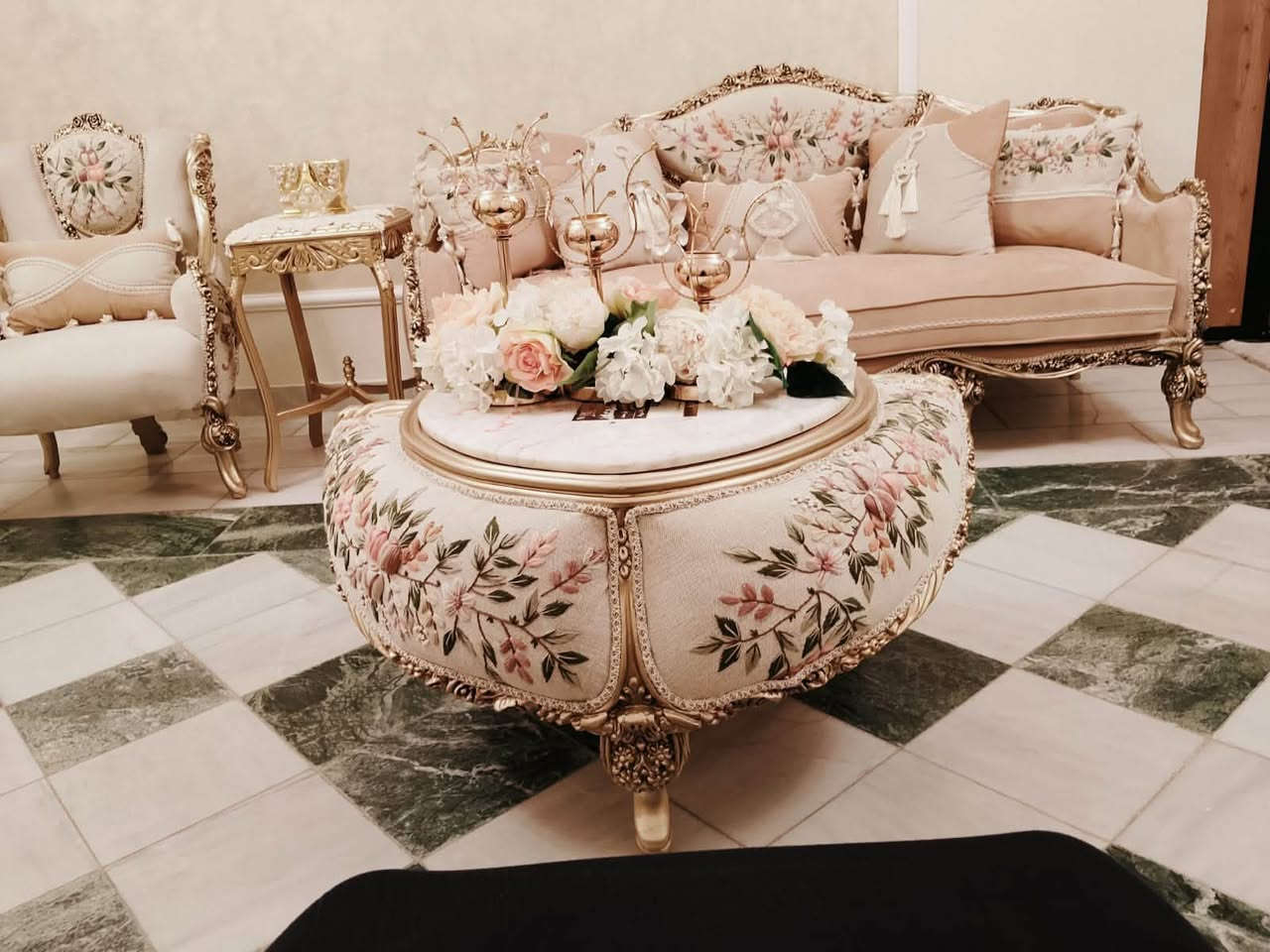 للبيع تخم مصري زان جديد بعده بالجيس مكان بغداد حي الجهاد اتصال ع الرقم ‪***********‬

