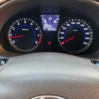 اكسنت خليجي 2015  محرك 1600 نظيفة جدا السياره ماشيه 70000 km سياره عند...