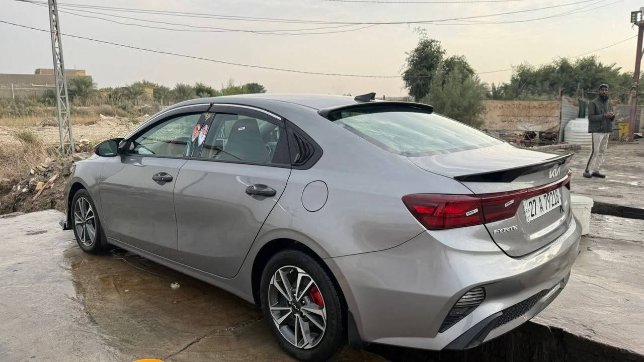 كيه فورتي مديل 24 سياره حره بسمي سياره جاهزه من كلشي سعر 137 بيه مجال بسيط رقمي ***********
