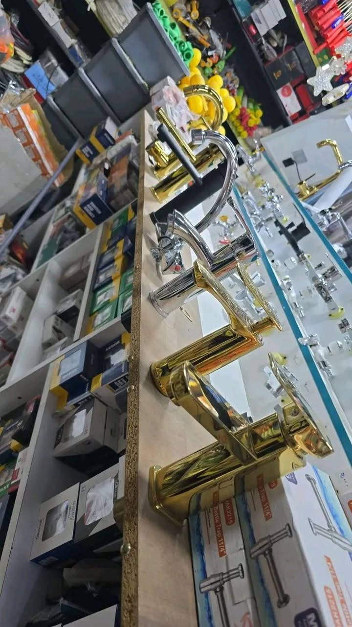 @إشارة 
يتوفر لدى معرض النور 
جميع العدد اليدوية
 والأنارة الحديثة
والمبيدات الحشرية
  
(كهربائية وأنشائية وصحية)
للحجز والأستفسار الأتصال على الأرقام التالية 👇👇 + واتساب 

***********

***********

***********
