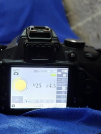 Nikon D3200 • نظيفة • الديوانية