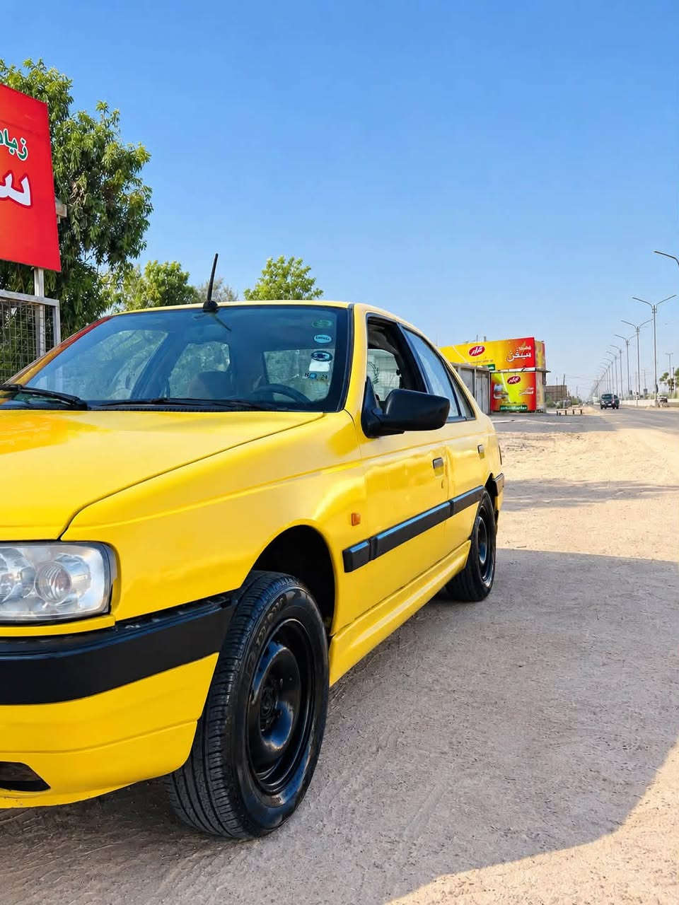 بيجو موديل2010 تحويل مباشر السعر 15 وبيه مجال  مكينه وكير نضيفات حداديه زينه تخم تاير مصفره غرامات 
للأتصال ***********
