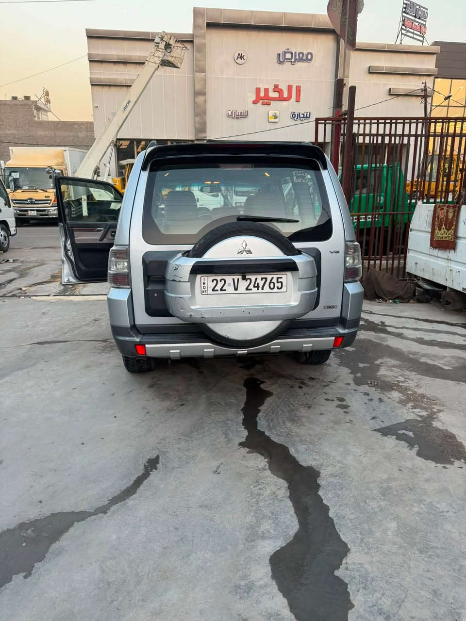 باجيرو 2007رقم اربيل بسمي مكفولة من الصبغ سيارة حلوة وجاهزة مواصفات عادية محرك 3000 مكانها بغداد عارضها 115وبيها مجال بسيط رقم الهاتف***********
