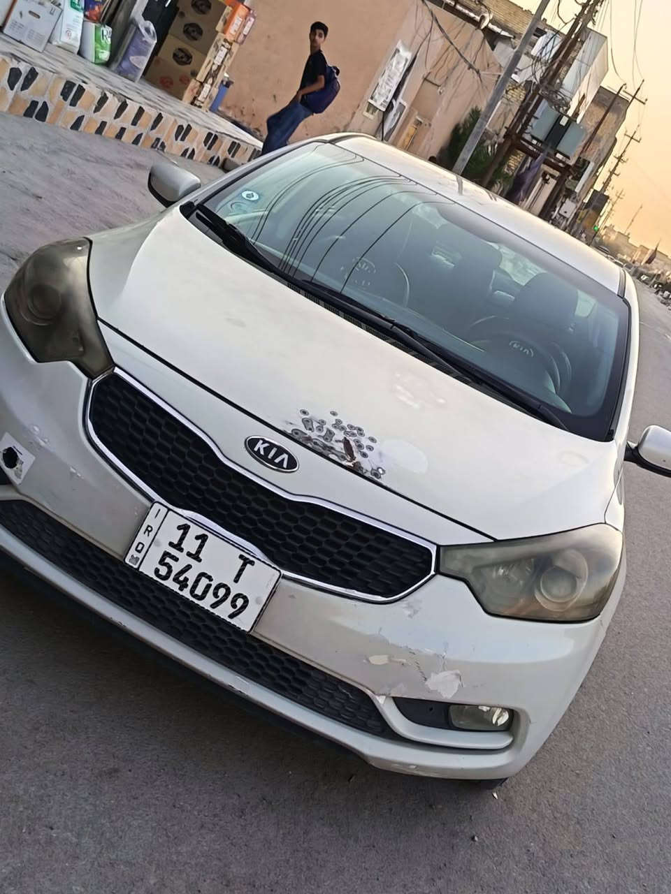 فورتي 15 وارد امريكي خصوصي بيه باب وجاملغ مكينه دوش 2000 شرط مامفتوحه كير شرط تبريد خير من الله 
تريد وكاله تريد تحويل داخل جلد السياره مال جناي 
السعر 92 بيه مجال العنوان ناصريه الاسكان الصناعي 
للأستفسار ***********
