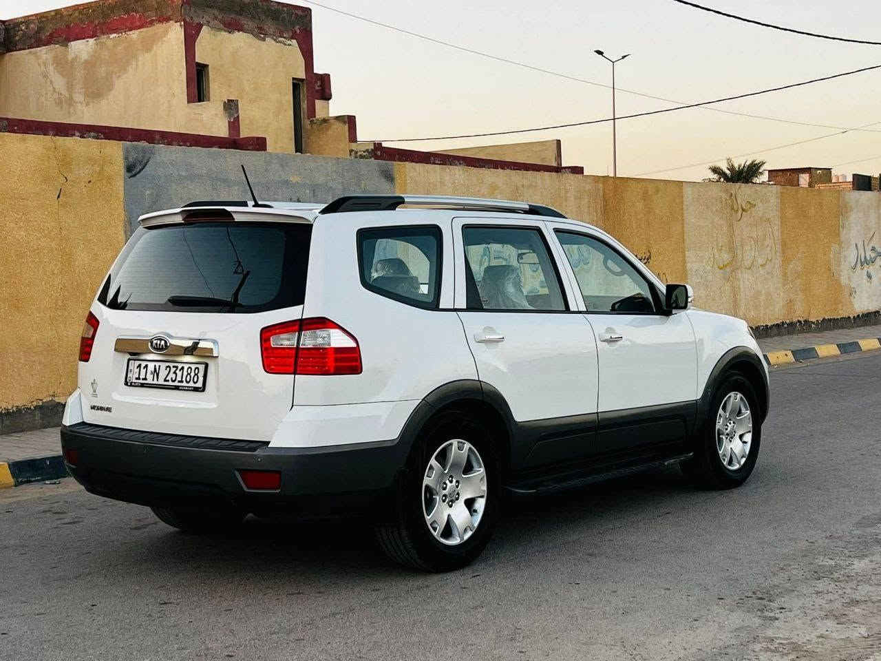 السلام عليكم
مهافي ٢٠١٥ 
رقم بغداد بأسمي 
سيارة فول مواصفات 
زراك لايت فتحة 4×4 
كشنات جلد تدفئة كشنات 
لايت زنون 
خزن ميموري
مكفولة من الصبغ 
المكان واسط 
للأستفسار 
***********
