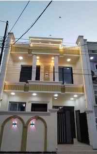 العدل الاول شارع ثاني • ١٠٠م • ٤غرف نوم
