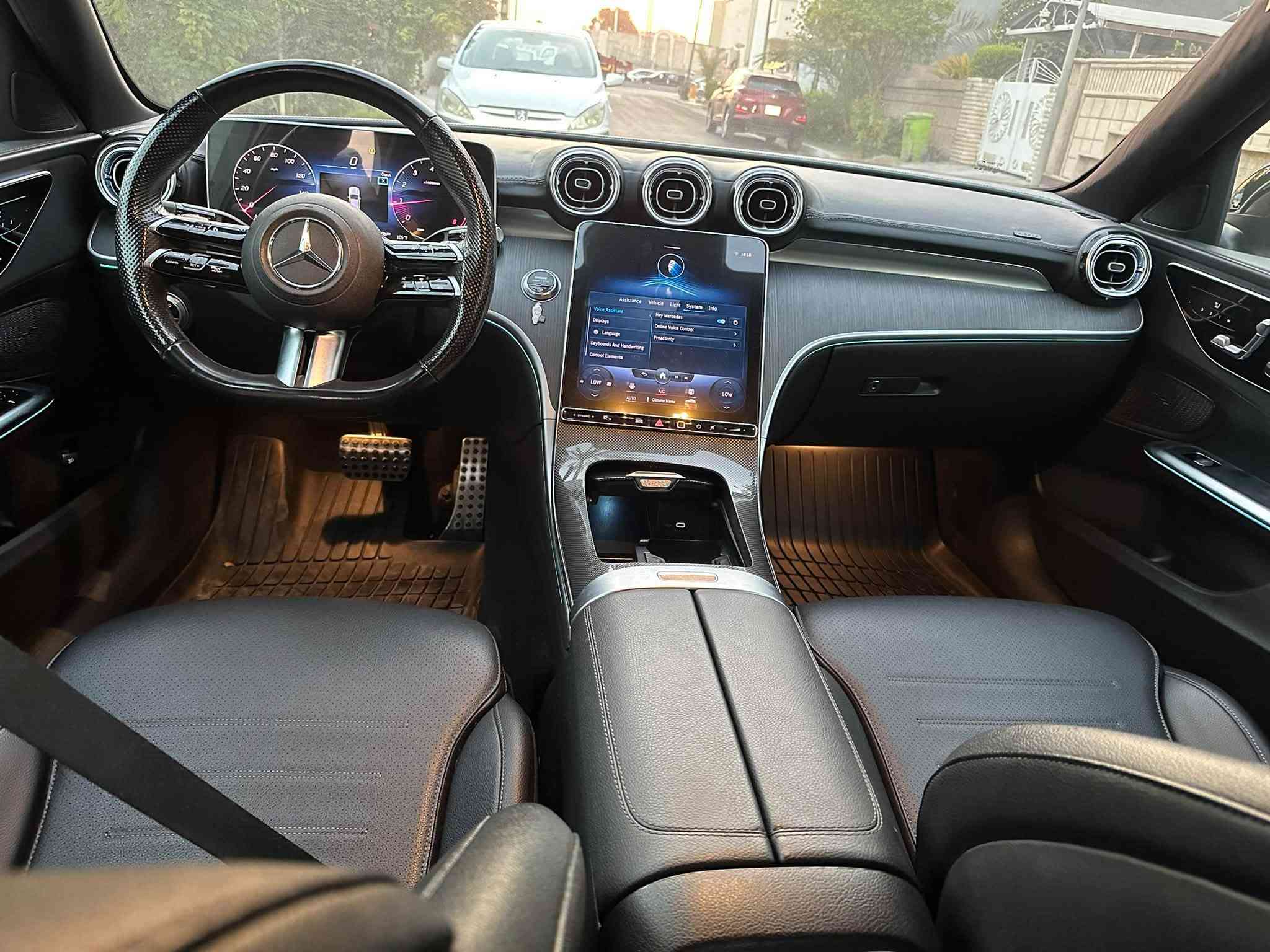 C300 كت AMG • ٢٠٢٣ • حادث أمريكا