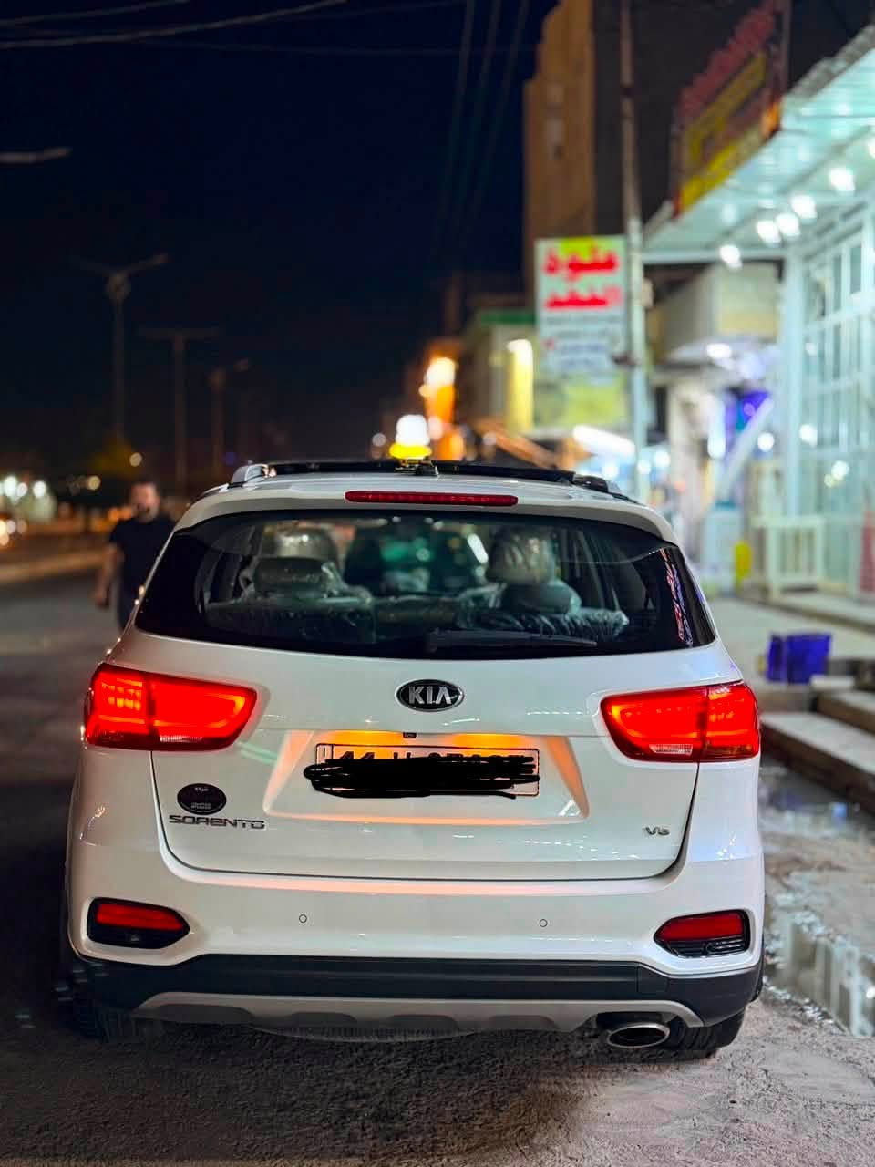 🚗 سورنتو فول مواصفات بانوراما، مكفولة كفالة عامة.

✅ السياره خليجي 

✅ ماشية 68 ألف فقط.

محركV6 

✅ من شخط لابارد، لا رصعة.

✅ بعدها على وضع الشركة.

✅ حدادية وويل كب مال شركة.

✅ تخم تايرات جديد.

✅ لاسقات الشركة بعدهن بيها.

✅ ما تحتاج صرف دينار، سيارة مال جناي.

✅ السيارة باسمي وتحويل مباشر ثاني يوم.

✅ بصمات اثنين وكتلوك الشركة موجود.

💰 السعر: 240 وبيه مجال حك الجية للجادين.

📍 المكان: الرمادي – خمسة كيلو.

📞 للاستفسار والاتصال:

***********

