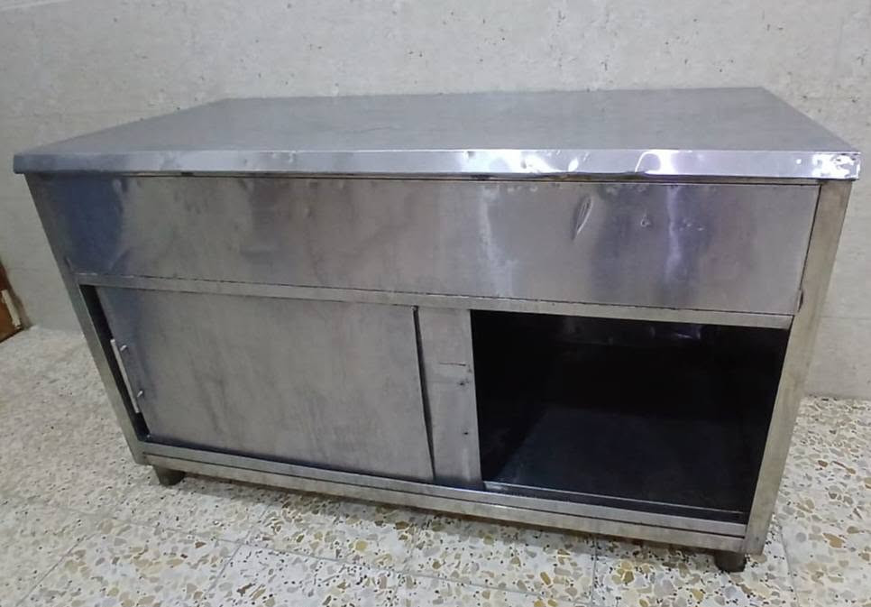 للبيع ميز ستيل قياس متر ونص× 70
مكاني بغداد چكوك ***********
