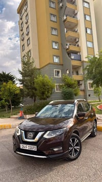نيسان اكستريل 2018 بلاتينيوم  Nissan X-Trail 2018 Platinum لون مميز  ا...