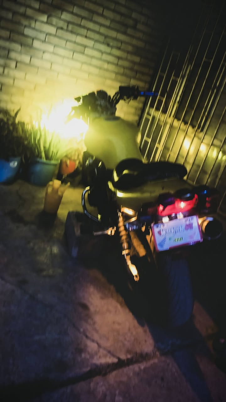 ،cb 400 2004
٨ ولف

للبيع 

سعر خاص 

مكاني صلاح الدين بلد 

مو شراي لا تتصل رجاءً

***********

ما متواجد فيس
