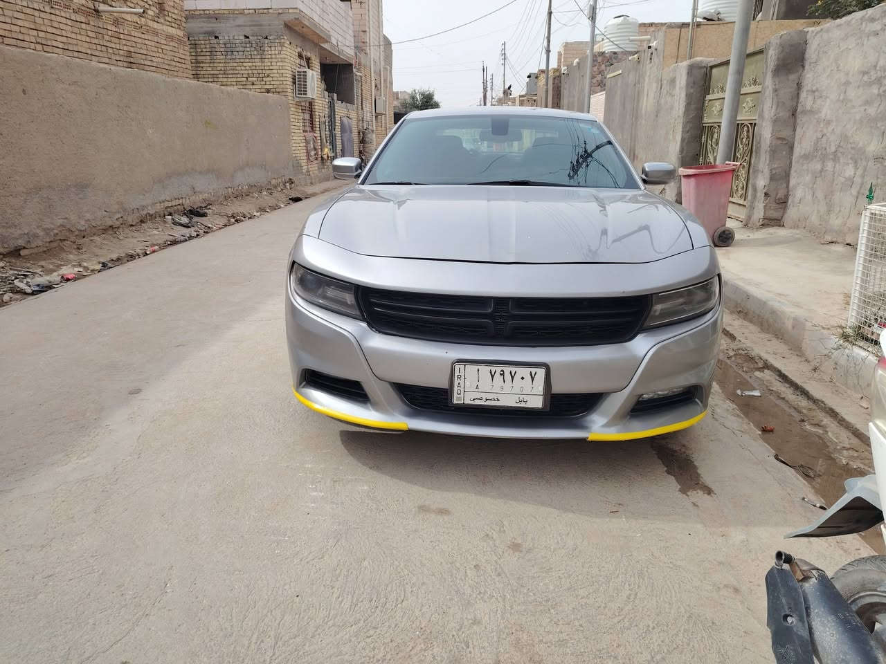 السلام عليكم جارجر ٢٠١٦ اصل
وارد امريكي
مكينه ٣٦٠
حادثه بنيد نفسه امعدل
السياره جديده 
جاهزه من كلشي
رقم بابل
كشنات مخمل 
العنوان كربلاء حولي الكفيل ***********
