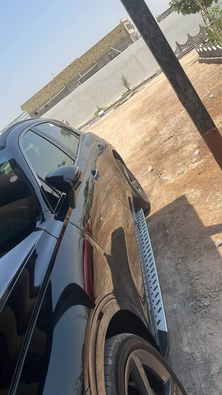 السلام عليكم - ماشاء الله
‏Genesis GV70

 

موديل: 2025- ماشية: 35 الف فقط

مكينة: V4 2500 Turbo - نظام: فور ويل دفع رباعي

وارد امريكي حادثها حلو ( رقم الشاصي موجود بل بنشور )

كير مكينة كفالة كلها بلادي برغي ممفتوح بالسيارة ✅

المواصفـات 1/1

. سقف بانورامــا

. تحكم بالسيارة عن طريق البصمة (تقديم رجوع)

. كيج الكتروني ديجيتال

. شاشة تبريد لمس + تحكمات لمس

. كشنات حار بارد + ستيرن كهربائي و هيتر

. كير مووس + مووس تحكم شاشة

. دشبول ليزري اضائة داخلية متعددة

. داخل السيارة    (اسود )

. خمس كاميرات محيطية 360 درجة

. حساسات امامي خلفي

. كاميرا الاشارة بالكيج

. رادار امامي + رادارات محيطية 360 درجة

. قيادة ذاتية + تنبيه الخروج عن المسار

. عدسة عين تنيه القيادة

. صندوك كهربائي فتح ذكي

. نظام سستم صوت 16 سماعة Lexicon

. نقاط عمياء جانبية

. دسكات بريمبو بلادي فجوج (احمر)

. كشن خزن ميموري

. احزمة الامان كهرباء

. نقاط عمياء جانبية

. هاند بريك بصمة + Auto Hold

. شاحن واير لس

مري شفط قلاب

. دخول ذكي عن الاقتراب مع انارة ترحيب ارضية

. انظمة قيادة Eco - Comfort - Sport - Costume

مواصفات هواية

رقم  بصره كتاب شهداء 

السعر: 310 بيه مجال حك جيتك💵 وماكو بهيج نظافة بهذا السعر

بصره قرنه. 

*********** 
 ثاني واتساب 
***********
