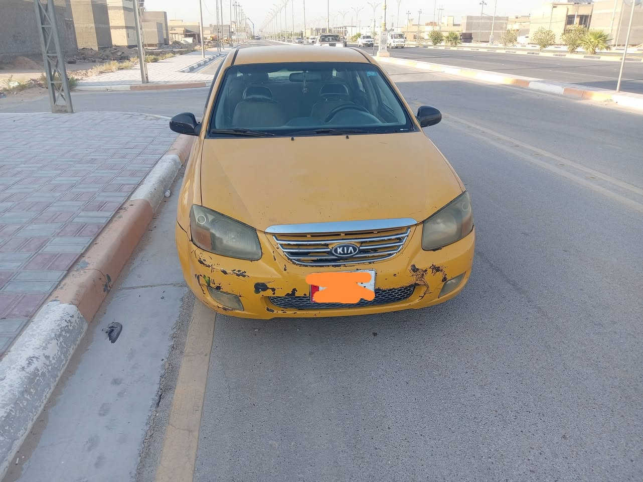 السلام عليكم كيا سبكترا للبيع وارد امريكي 2006 سياره باسمي مصفره هيا وغرامات رقم انجليزي جير ومحرك استوني شاتي حاويه السعر 58 وبيها مجال للاستفسار خابرني على هذا الرقم  ***********
