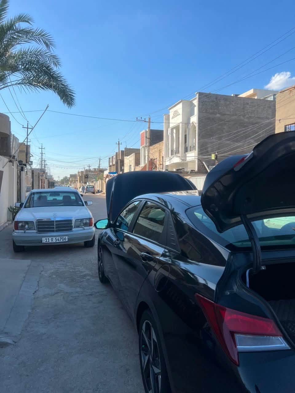 سلام عليكم سياره نتره. 2023وارد أمريكي كلين.  سياره.  فول من عده لفتحة
سياره كير مكيني كفاله عامه  بكاني بغداد.  شراي يتصل.  ***********

