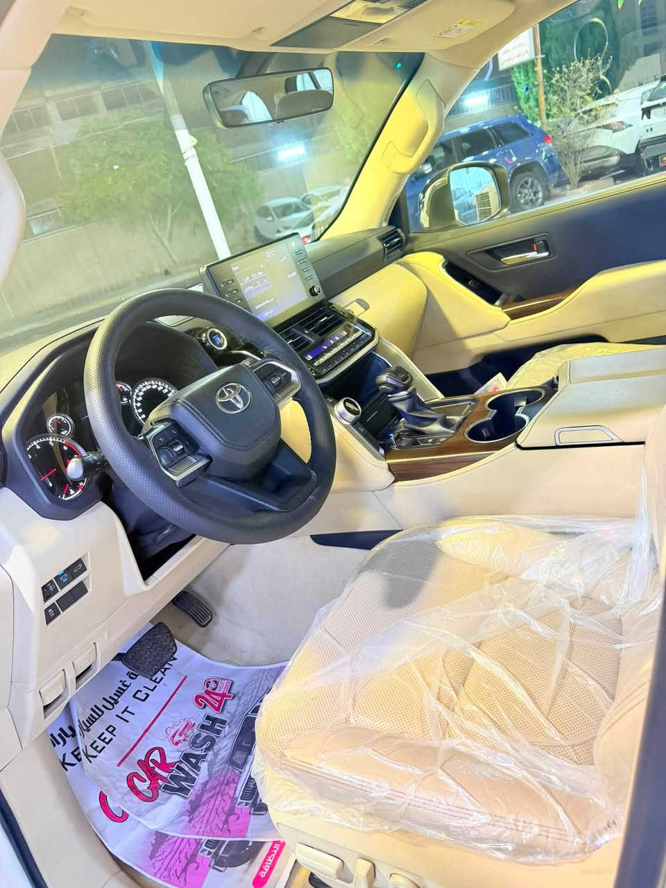 🔥 للبيع | تويوتا لاندكروزر 2024 GXR LIMITED 🔥
🇯🇵 تويوتا لاندكروزر موديل 2024
✨ بريم أصل GXR LIMITED
📍 رقم بغداد ماشية ٣٠ الف كيلو متر

✅ السيارة كفالة عامة: صبغ، بارد، تبديل
⚠️ عدا رصعتين
📡 مجهزة بـ سونار المندلاوي

💎 مواصفات وتجهيزات السيارة:
🔹 فتحة سقف
🔹 بصمة
🔹 تشغيل عن بُعد
🔹 3 شاشات 🖥️
🔹 4 كاميرات 🎥
🔹 LED بالشباك
🔹 كراسي جلد أصلي
🔹 كراسي كهرباء ⚡
🔹 تبريد كشنات ❄️
🔹 وجميع المواصفات الأساسية للسيارة

💰 السعر: 664 ورقة فقط
📍 مكان السيارة: بغداد

📞 للاستفسار والاتصال:
***********

🔥 سيارة جديده ومواصفات فول 
🚘 بالتوفيق للجميع 🤍
