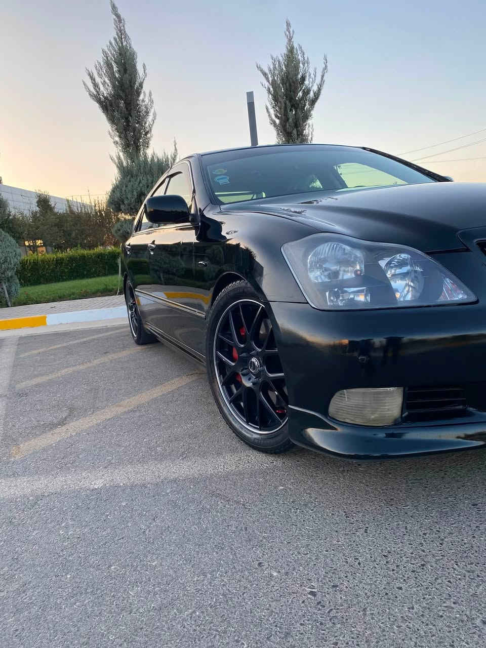شاهينه ٢٠٠٧
١٨٤چواردووگمه فول به س سلايد نييه 
چواركووشن هيته ر چوار كوشن كاره با سه لا جه و په رده يه 
ته بريت مه ركه زييه گيرومه كينه ي به شه رته ي ١٠٠فيته ر قه تره دووكه لي نييه سه ياره كه كؤديشي هه يه به ناوي خؤمانه وه يه 
تيبيني براوه يه نرخي ٥٩مه عامه له يه كي زؤركه م
***********
