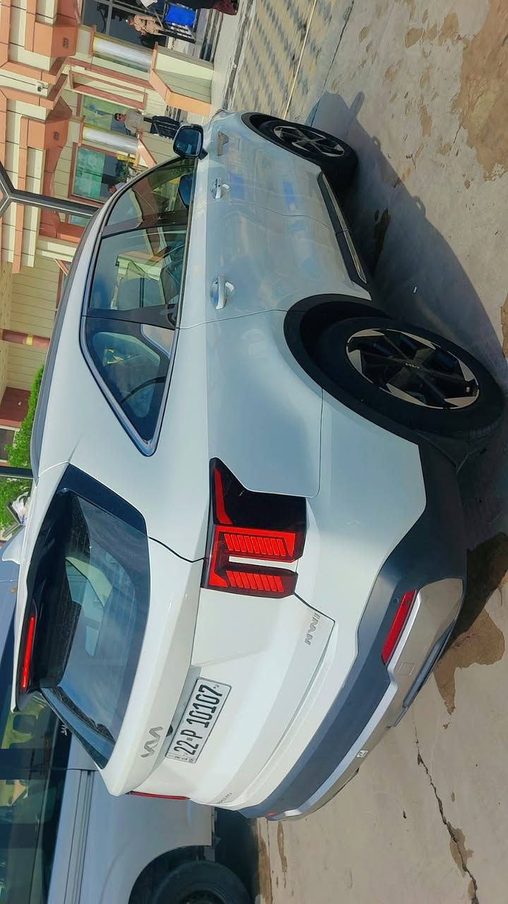 سورنتو رقم اربيل ٢٠٢٥ شركة اكدال باسمي بانوراما ماشي ٨٣ الف بيها طخات خفيفه بالجنطة والباب مصلحة pdf وصبغ على كد شبر بالمناطق المبينة في السونار السعر ٢٧٥ ورقه وبيها مجال السيارة موجودة في اربيل السونار موجود مع الصور ا***********لاتصال على الرقم

نص مكتوب في الصور:
- العدد: 8485 / 17 / 2026
- المالك: ثائر جاسم
- الهاتف: ***********
- IRQ
- 22 P 10107
- البياع
- تقرير فحص السيارة
- سونار البياع 2 لفحص السيارات
- كيا سورينتو 2025
- صور السيارة
- بغداد الكرخ حي الاعلام بعد باجة ابو طلال قبل تقاطع درويش. *********** . albayae084@gmail.com
- سونار العراق – تطبيق تابع للشركة العراقية للفحص الفني لجميع أنواع السيارات