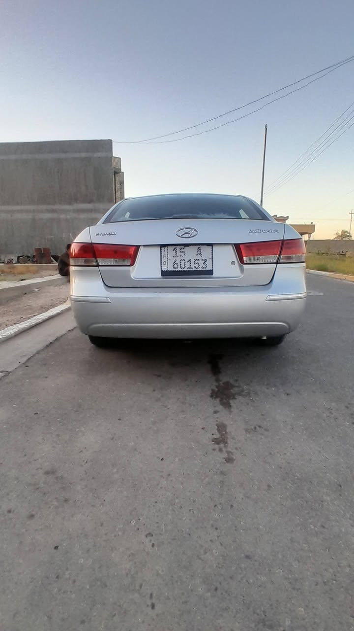 للبيع سوناتا 2010خليجي بيه قطعتين صبغ بدون دواخل گير محرك مكفولات تبريد ثلج مكان الانبار اگرمه السعر 105وبيه مجال ***********//***********
