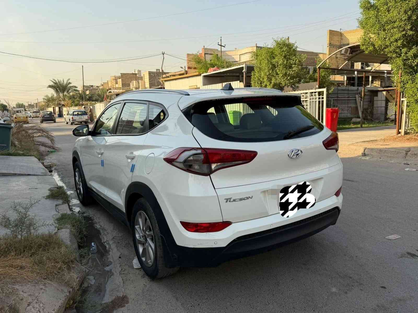 توسان ٢٠١٦ خليجي الشكل الجديد رقم بغداد بأسمي محرك ٢٠٠٠ دووش داخل لونين مري شفط فوول تحكمات كامرا تقليل صرف وقود مثبت سرعه تبريد امامي خلفي بيه منظومه غاز السياره بيه مكانات صبغ ابيع مصبوغ شواصي لغود سليمه محرك كير صدر تبريد جديد   السعر 114 مكاني بغداد 
لاتصال ***********
