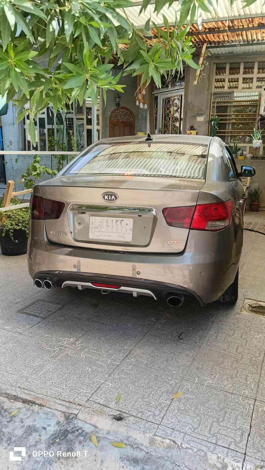 السلام عليكم
كيا فورتي موديل 2013امًريكي

محرك 1600 كير محرك مقفوله 

تبريد شغال السياره خير من الله 

تحكم استيرن مع منظومة غاز 

بيه 3 قطع بابين وجاملغ عكس السايق 

السعر 85 وبيه مجال او مراوس 

رقم بغداد مكاني الفلوجة
***********

نص مكتوب في الصور:
- OPPO Reno8 T