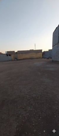 حي الرباب • قرب كلية الحسين • ٥٠٠م
