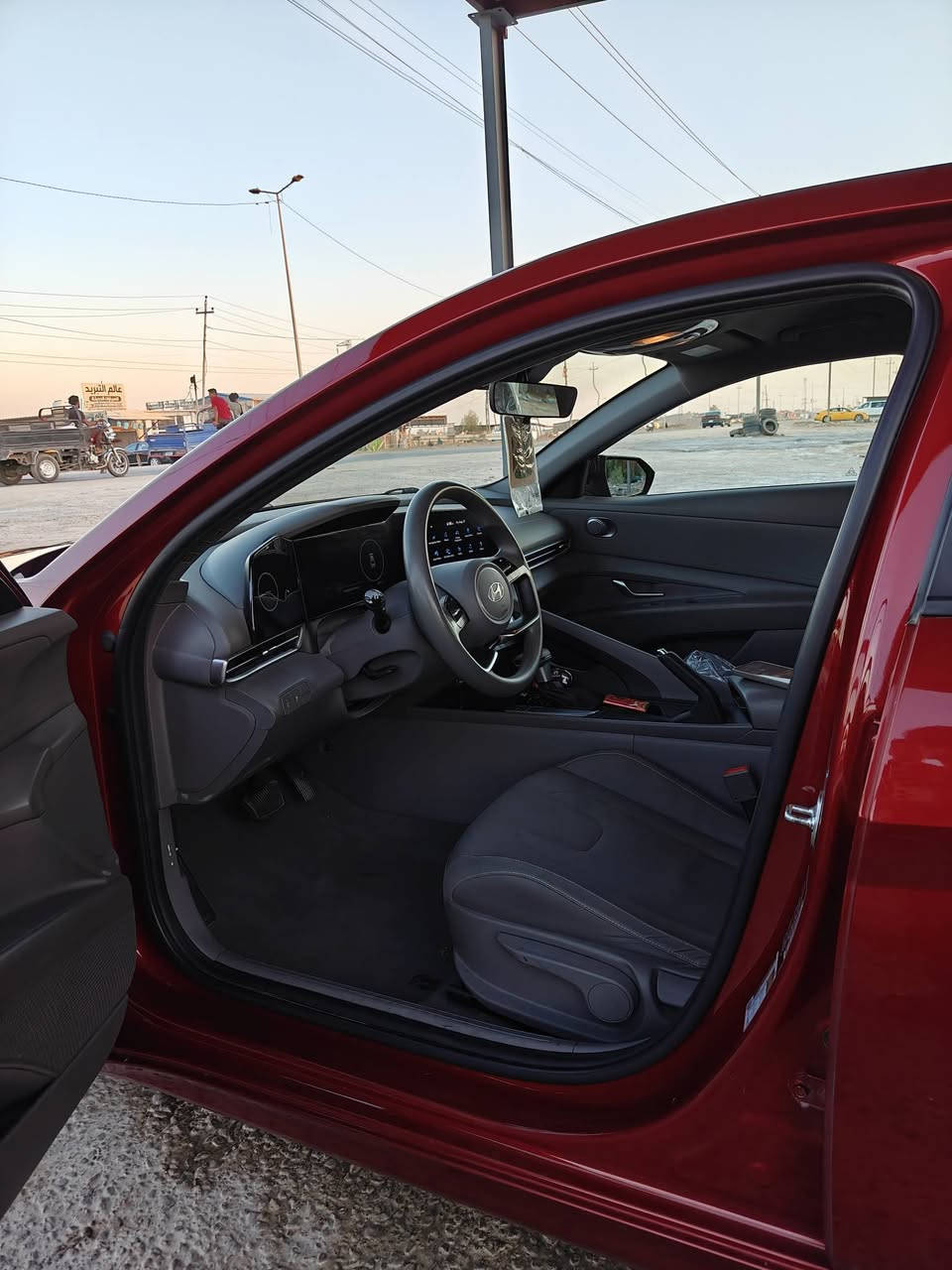 🚘🔥 للبيع إلنترا 2024 وارد أمريكي 🔥🚘
هيونداي إلنترا 2024 – وارد أمريكي 🇺🇸
السيارة حادث خفيف وموجودة بمحافظة القادسية 📍
حرة باسمي ✅
🔹 المواصفات: • موديل 2024
• محرك 2.0
• قير أوتوماتيك
• تحكم ستيرن
• بلوتوث 🎶
• شاشة دجتل 📱
• بصمة تشغيل 🔑
• دخول ذكي
• كاميرا خلفية 📷
• تحكم بالمقود
• مثبت سرعة
• تكييف
• USB
• زجاج كهربائي
• سنتر لوك
• مرايات كهربائية
• داخلية مرتبة ونظيفة ✨
• لون أحمر مميز ❤️
📌 الوارد: أمريكي 🇺🇸
📌 الحادث: خفيف
📌 الملكية: حرة باسمي
📌 المكان: محافظة القادسية
💰 السعر: 170 ورقة
السيارة موجودة والمعاينة خير دليل، والجاد يتفضل.
ما نختلف ويا الجاد على السعر بالمعقول 🤝
📞 للاستفسار والتواصل: [رقم الهاتف ***********]
