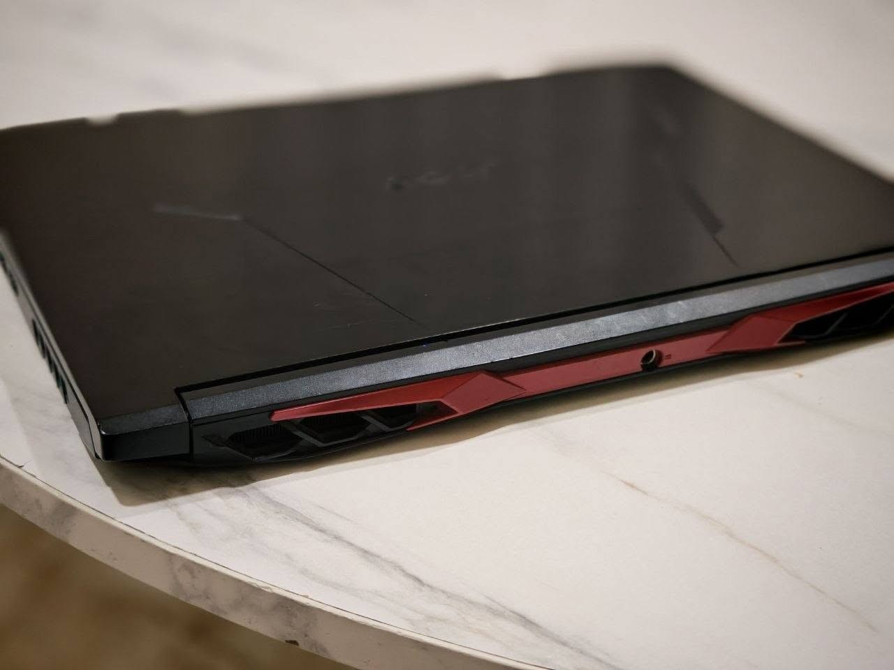 للبيع حاسبة acer nitro
RYZEN 9 5900hx
RAM 16 DDR4
M.2 1TB
RTX 3080 8 GB
SCREEN 16 2K 165HZ
السعر : 1500.000 قفل
للتواصل ***********
الموقع ديالى_بعقوبة_خلف مدرسة الجواهري
يتوفر توصيل لكافة محافظات العراق
