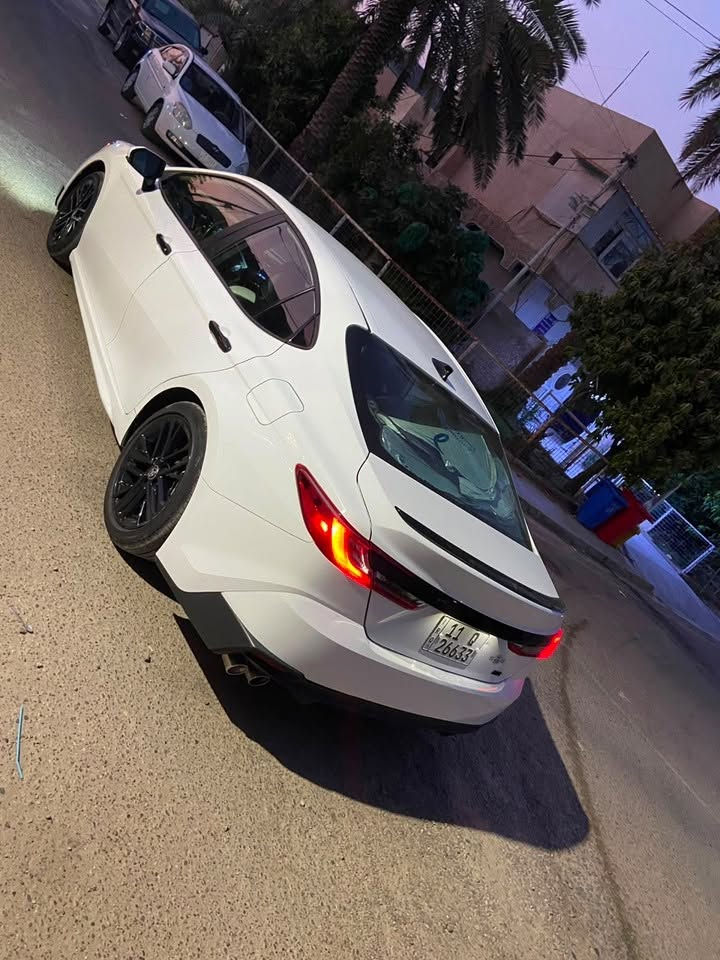 للبيع كامري ٢٠٢٥ se
الضرر موضح بالصور
صبغ ربع من القمارة 
بغداد العامرية
السعر ١٩٨ 
***********
