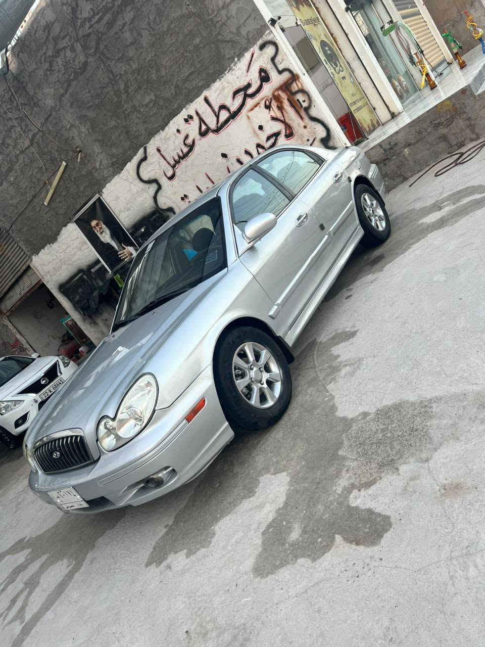 السلام عليكم ورحمة الله وبركاته

هونداي سوناتا موديل 2004 وارد أمريكي سياره جديده  

مكفوله من الضربه والتبديل كلها ليبل واحد 

صبغ عام اثر جراد 

محرك وكير جدد 

حداديه جديده 

تبريد ثلج ❄️ تدفئه تخم تاير جديد سياره كامله مابيها نقص ابد 

السعر 62وبيها مجال 

مكانها بابل مركز المدينه 

للاستفسار الاتصال على الرقم التالي 

***********
