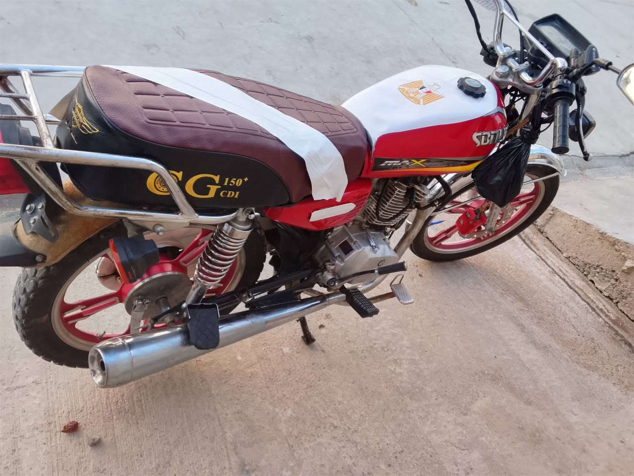 ماطور البيع موديل 22سعر 450بي شويه مجال ***********
