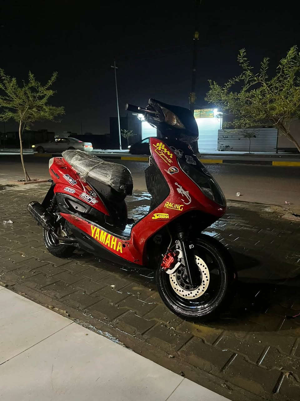 سكنس للبيع سعر 650 وبيها مجال
دراجه كامله ماناقصهه شي بس شوته بلاديه يرادلها واشاير ماكو فقط 
مكان بصره 
رقم ***********
