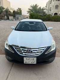 سوناتا مضلع • ٢٠١٠ • محرك ٢٠٠٠