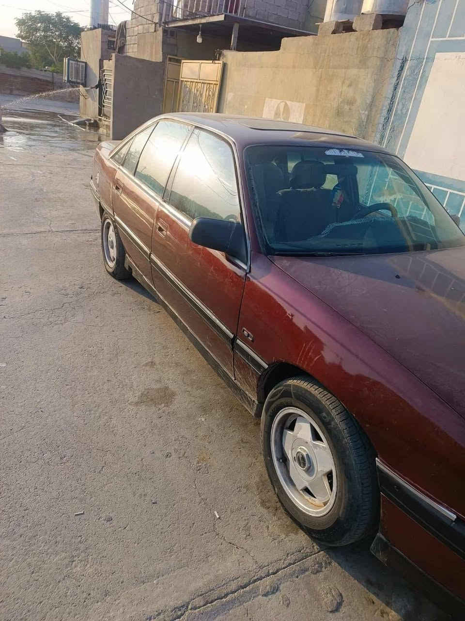 سلام عليكم اوميكا موديل 91 نضيفه كير محرك بشرط  رقم كركوك سعر 37 وبيه مجال بقيه تفاصيل اتصل عل رقم *********** مكلف بنشر
