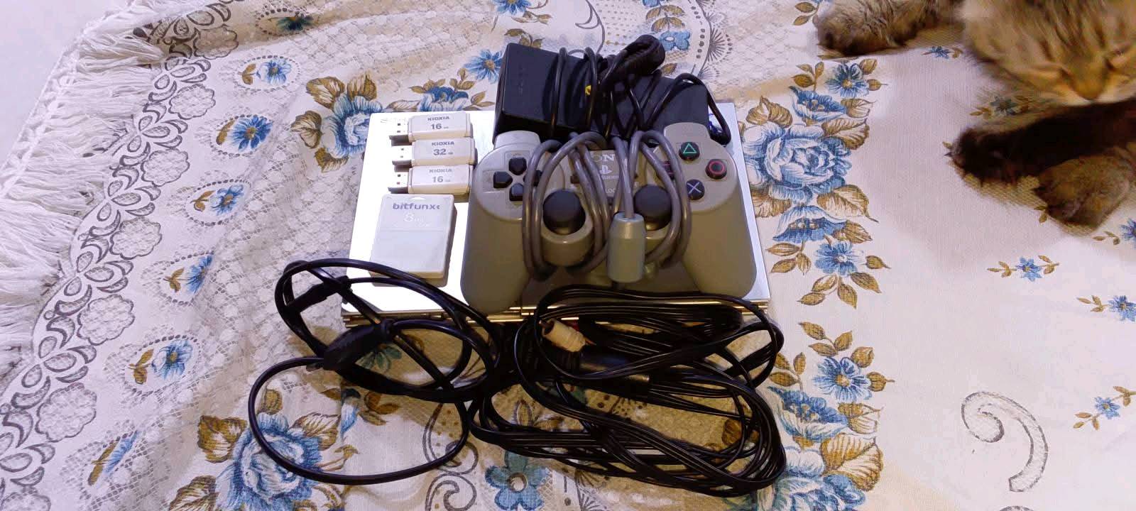 🎮 للبيع جهاز بلايستيشن 2

✅ الجهاز بحالة جيدة ويشتغل بشكل ممتاز .
✅ يشغل ألعاب بلايستيشن 2 بكل سلاسة .
✅ مع كامل ملحقاته وبالإضافه إلى فلاشين 🎮 .
✅ تم الحفاظ عليه واستخدامه بعناية .
📩 للاستفسار أو معرفة السعر، راسلني على الخاص .
او على هاذه الرقم / *********** واتساب .