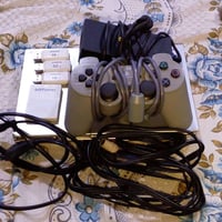 🎮 للبيع جهاز بلايستيشن 2  ✅ الجهاز بحالة جيدة ويشتغل بشكل ممتاز . ✅ يش...
