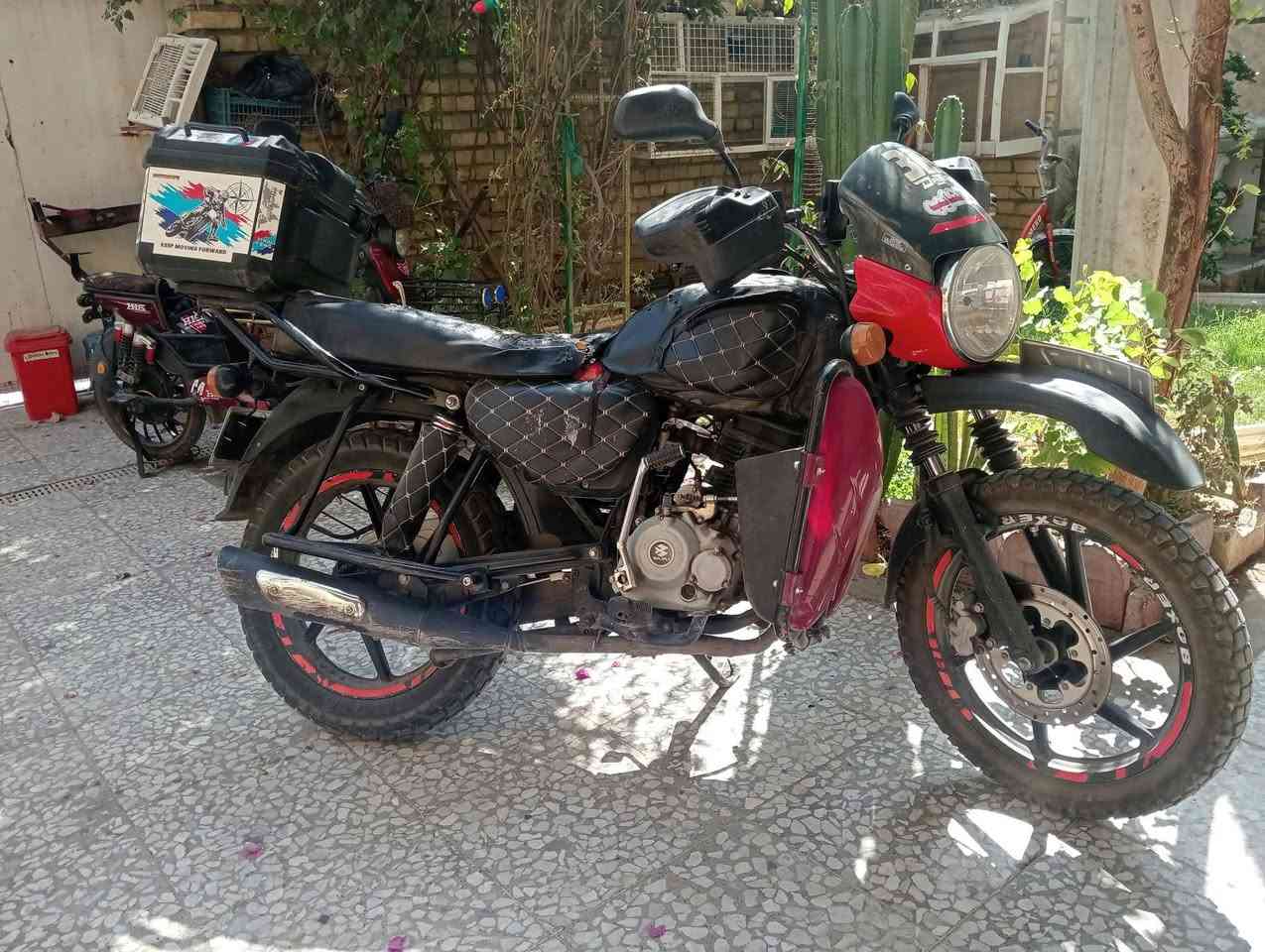 سلام عليكم
بوكسر جبلي 
موديل 21 
رقم انكليزي تحويل شوكت متحب 
ممفتوحه دراجه 
دراجه خير من الله 
سعرة 1900
بغداد الدورة 
*********** اتصال 
*********** واتساب 

ملاحظه الموشراي ليكسر بيه ويصح 23 بهيج سعر لا موديل قديم افضل من 23

