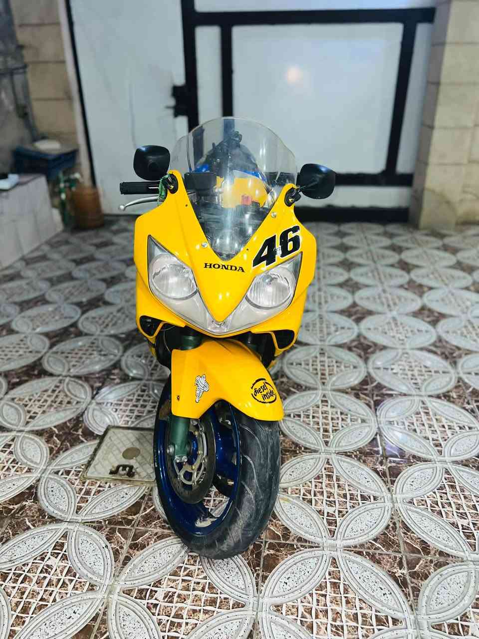 بطح افوراي • موديل٢٠٠٤ • ٦٠٠سي