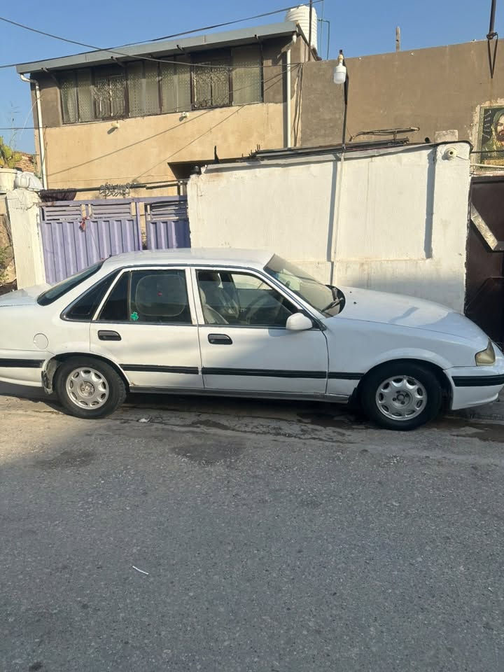 السلام عليكم
#للبيع 33 وبيه مجال بسيط

دايو برنس مديل 1995 رقم بغداد الماني مشروع وطني تحويل ثاني يوم 

كير اوتوماتيك محرك مفتوح حاويه جدد مكفولات 

السياره جديده بمعنى الكلمه مكفوله من الضربه و التبديل  شرط احله الصور 

سياره جاهزه من كلشي مال جناي 

كهربائيات كله شغاله عل وضع الشركه تخم تاير جديد حداديه جديده 

عنوان النجف حي المكرمه
***********
