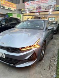كيا K5 موديل 2024✅ سياره مرقمه بغداد ✅ حادث السياره حاملغ وباب ودعاميه...