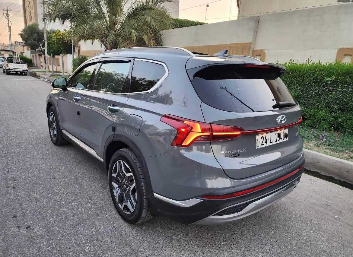 للبيع
سعر220$
هيونداي سنتافي وارد امريكي 
سياره بدون صبغ وبدون ضرر
تبديل دعاميه  امامي 
بيها مكانات صغيره  تعديل بارد وموضح بلسونار موجود
محرك4سلندر 2500 Turbo 
فول نشاط 
مواصفات لمتدد فووول
 مواصفات 
كشنات جلد  وكهرب هيتر وتبريد  بلكشنات
ستيرن هيتر تبريد مركزي 
 كشن خزن  بردات خلفي بلادي 
 صندوق كهربائي 
بانوراما (فتحه سقف كامله)
دفع رباعي 4x4
5كامرات  محيطيه 360درجه 
رادات امامي وخلفي وجانبي 
حساسات امامي وخلفي 
 السياره تتقدم وترجع بلكنترول  (اوتو بارك)
سماعات  هامرمن كاردن
مرايات شفط اشاير بلمري 
اناره ترحيب باليدات 
شحن واير ليس 
سايد بريك بصمه +اوتو هولد
اوتو  ستارت  ماسحات اوتو 
شفتات ستيرن 
وبعد بيها مواصفات اكثر  
مكان موصل  الايسر 
***********
