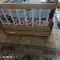 عيني كاروك كلش، نضيف اي، ضرر مابي ماصارلي هواي مشتري عبن مكان ما عندي ...