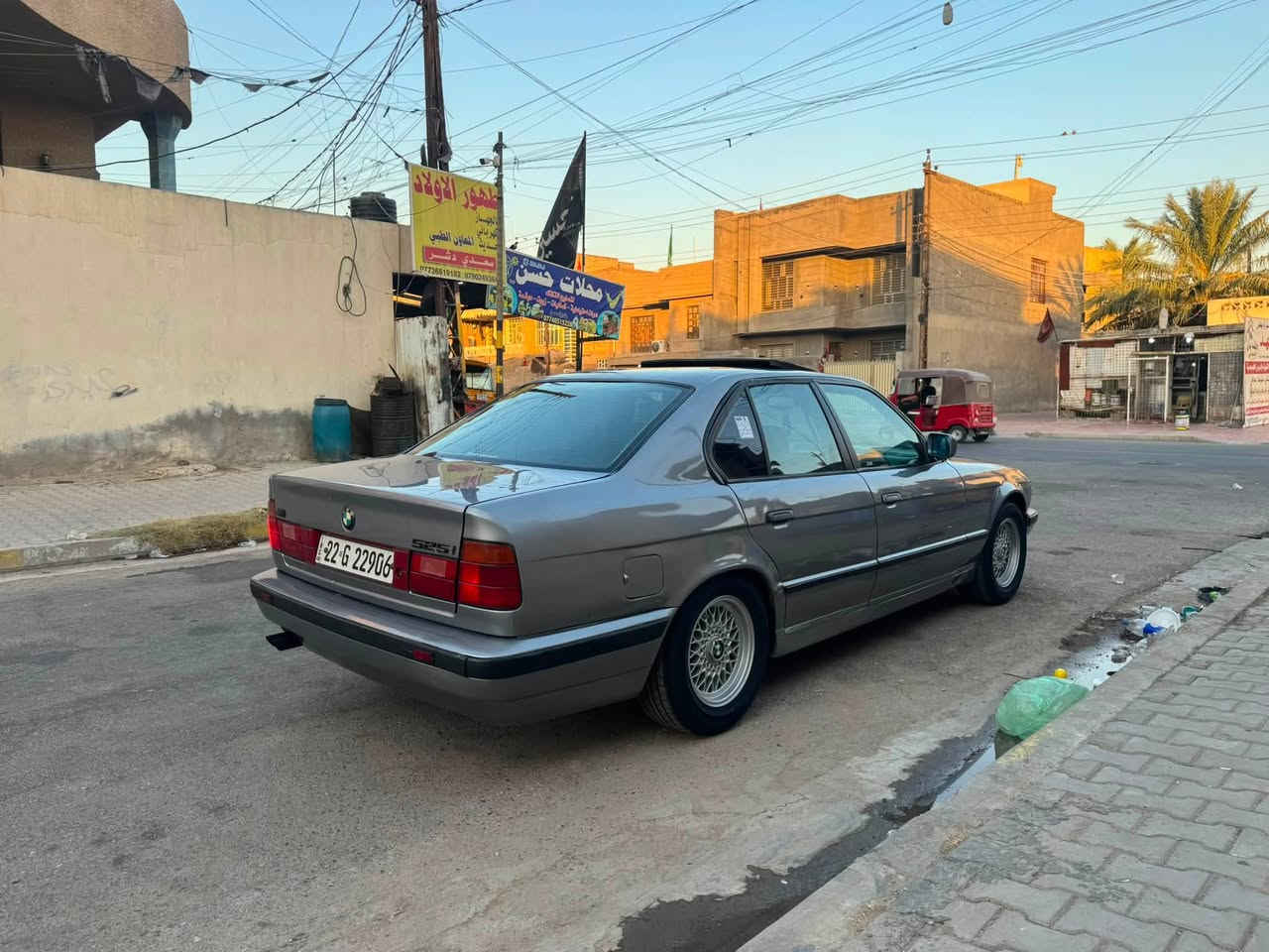 السلام عليكم بي أم موديل 92 حجم 525 اصل سيارة وارد الأماني تبريد شغال تخم تاير جديد حداديه جديد داخل جلد كهربائيات كلها شغال المكينه مسكر رقم اربيل وتحويل ثاني يوم ا
ملاحظه المكينة بيها تبخير العنوان بغداد السعر 65 وبيها مجال ***********
