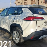 كرولا كروز • ٢٠٢١ • ١٠٠٠٠٠ كم