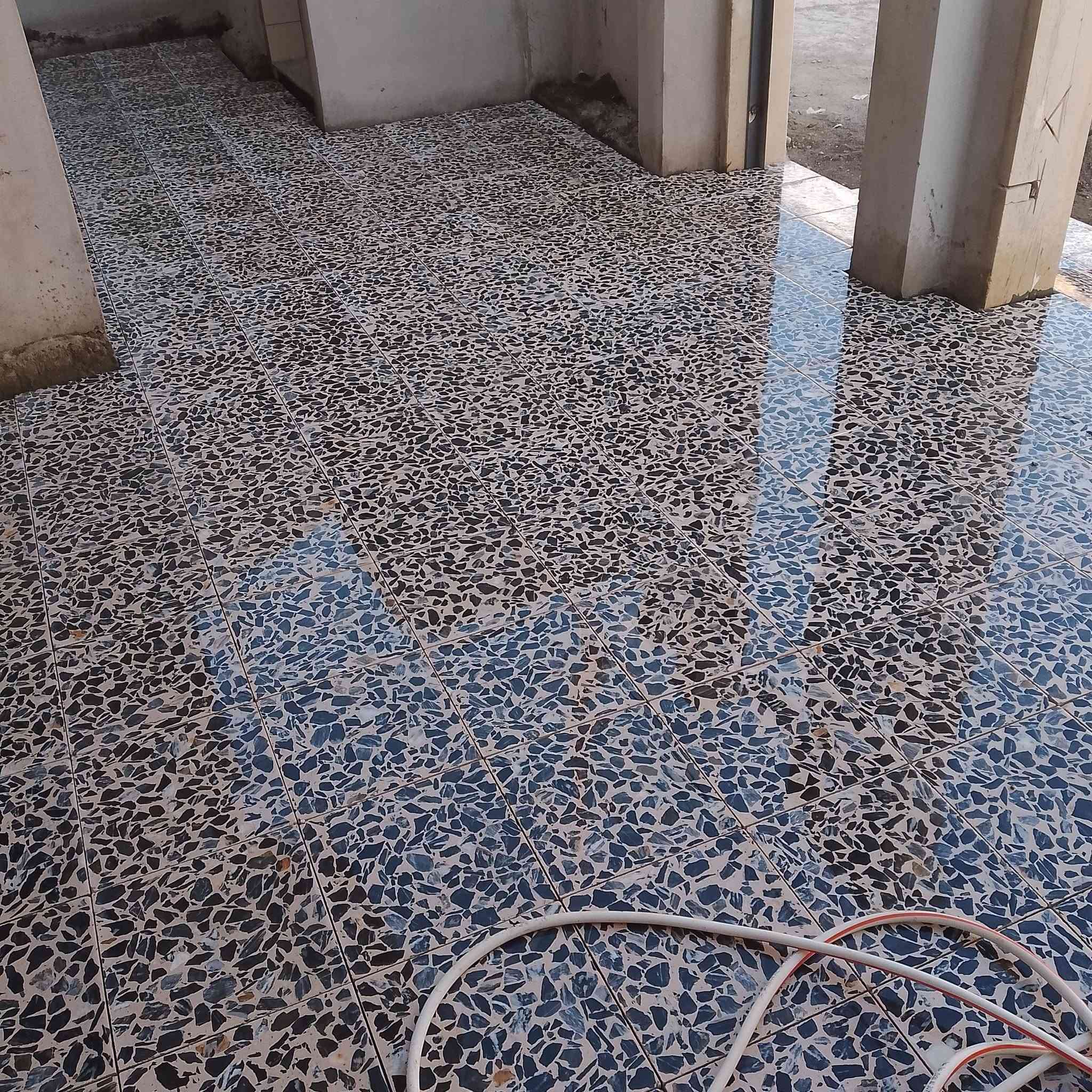 اسطة كاشي سيراميك بورسلين ارضي وجدار سعر المتر 3500ثلاثة ونص شغل درجة أولى للتواصل بي واتساب 
***********

نص مكتوب في الصور:
- 2026/09/14 15:05
- TECNO