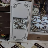غرفه نوم • نظيفه • للبيع