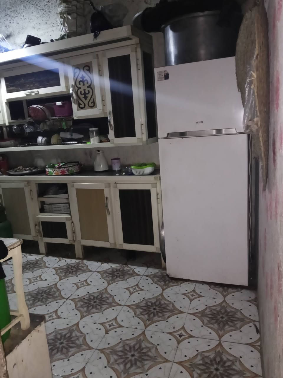 بلمعقل • ٥٠م • ٣غرف