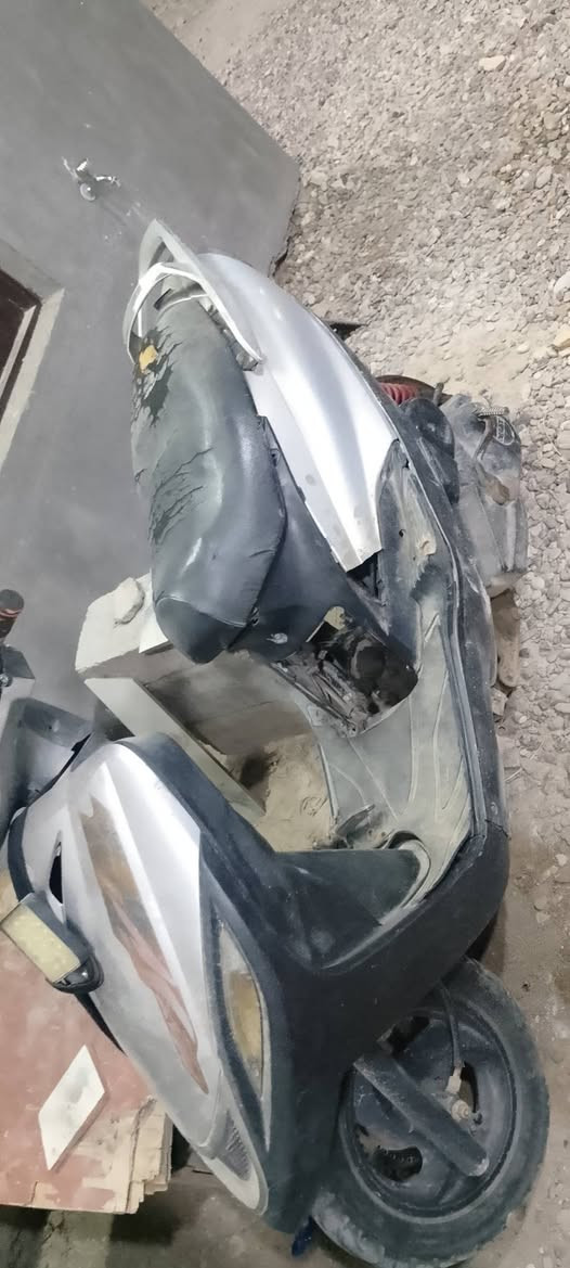دراجه ماكس 140 للبيع طافيه  يرادلها غراض 25الف وتشتغل سعر 150الف *********** واتساب
