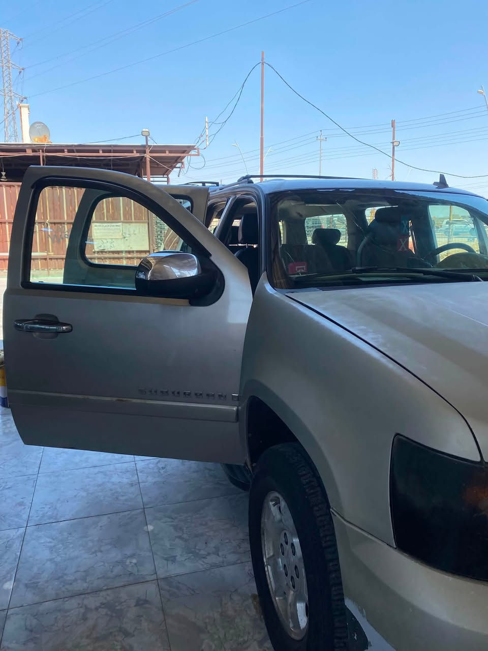 بيعع مستعجل كلش
تاهو ٢٠٠٨ فول مواصفات 
ادوات ادوات 
كشنات تدفئه وتبريد 
LTZ فول للاخير 
السياره مرتبه 
مكانها البصره شط العرب الجزيره 
السعر ٤٣ وبيها مجال بسيط 
 
***********
***********
